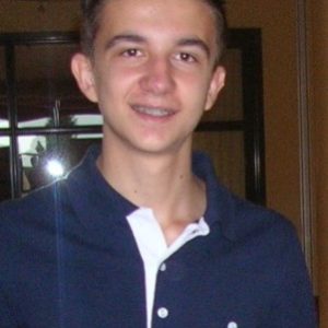 Toni-lazov Toni-lazov